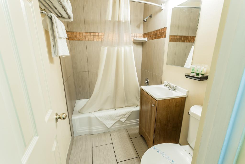 Budget Inn Of America Medford Bagian luar foto