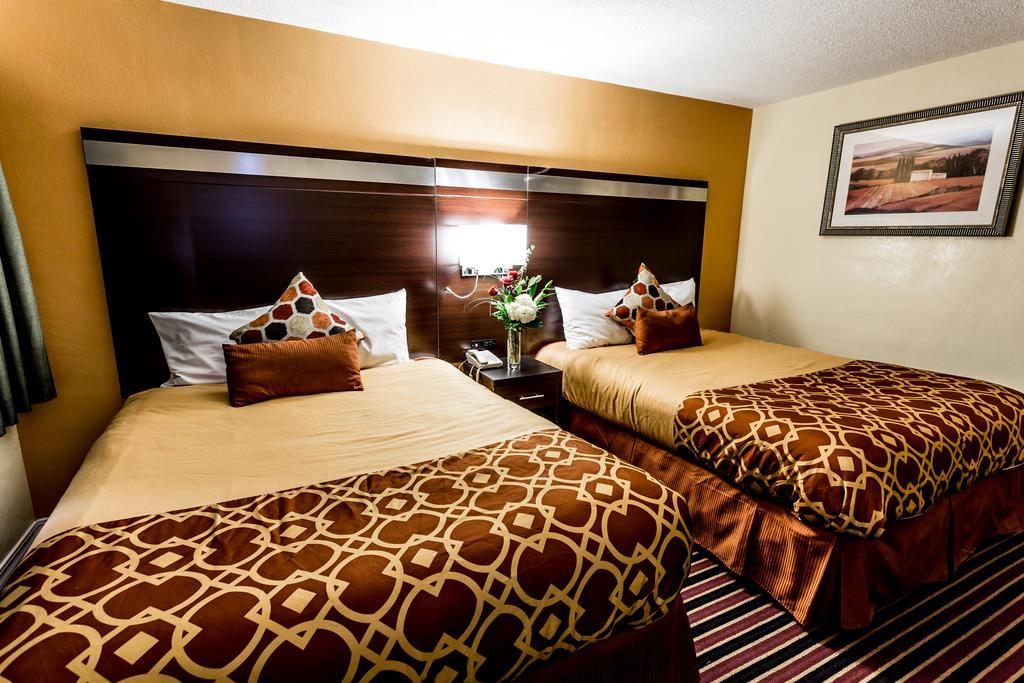 Budget Inn Of America Medford Bagian luar foto