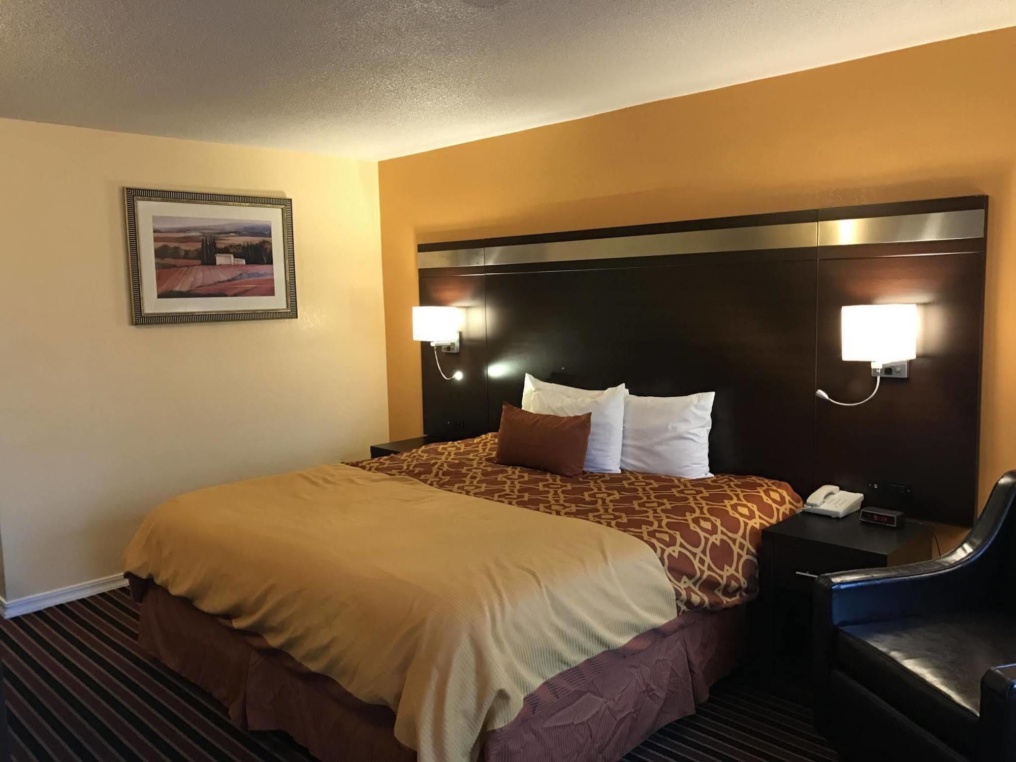 Budget Inn Of America Medford Bagian luar foto