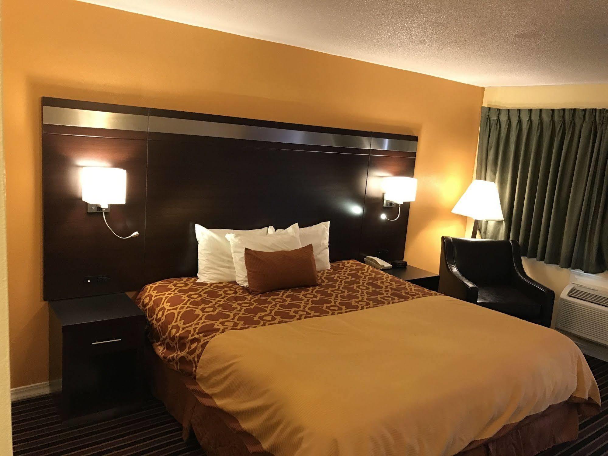 Budget Inn Of America Medford Bagian luar foto